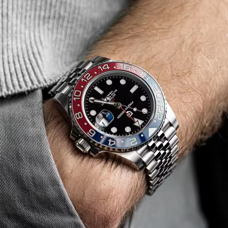 PAGANI DESIGN 2026 40MM Pepsi  - Luxury Watch La review and price