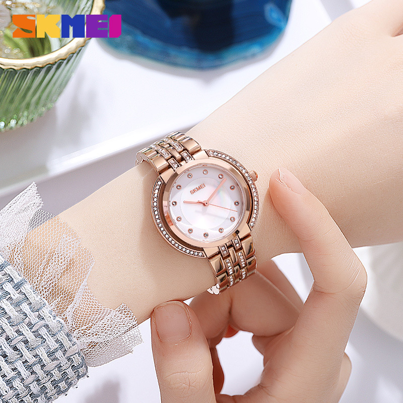 Womens Bracelet Quartz Watches - Luxury Watches review and price