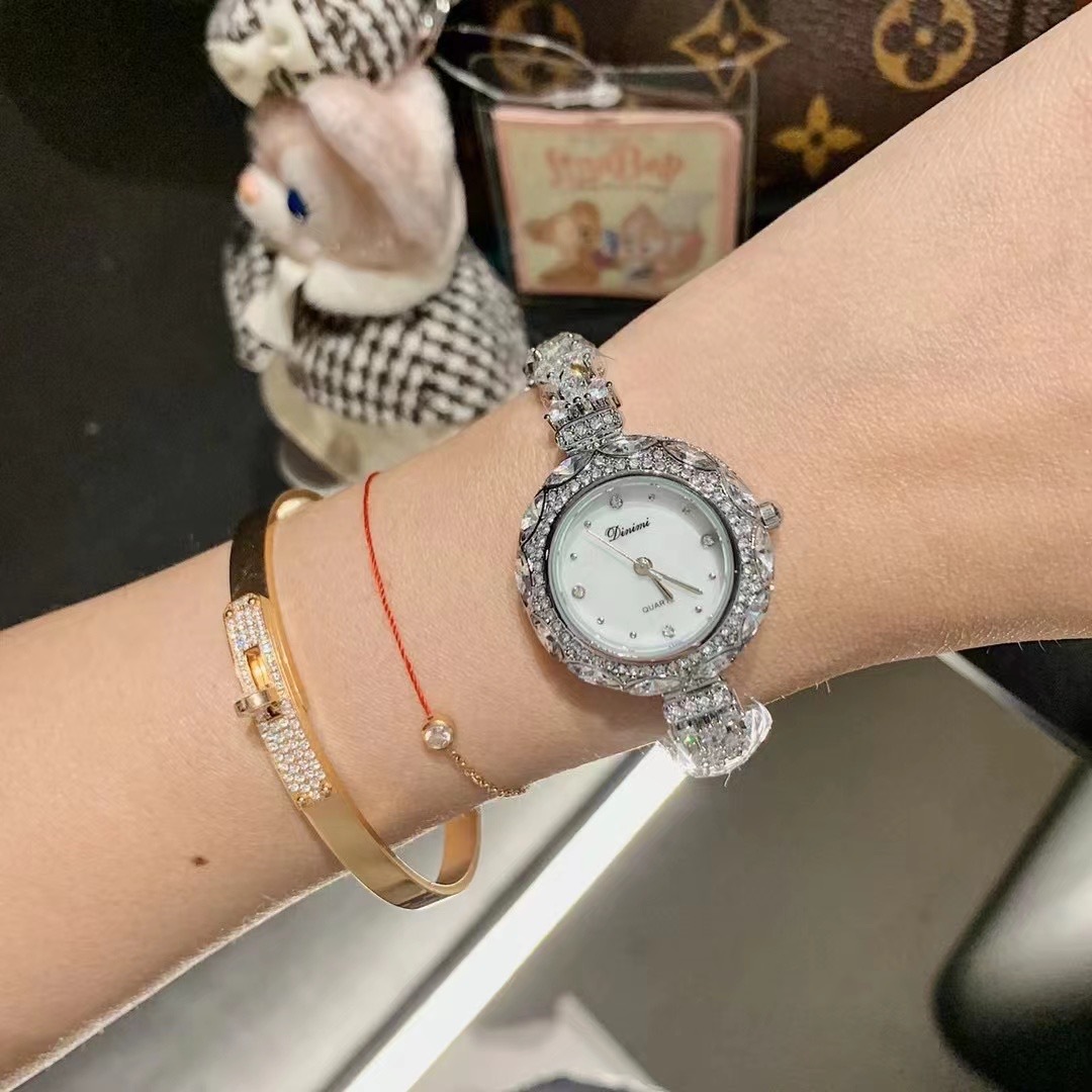 Exquisite and stylish Korean-s - Luxury Watch Value review and price