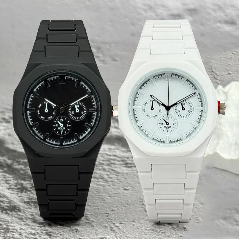 Famous Brand Fake Three-Eyed D - Luxury Watch Magazine review and price